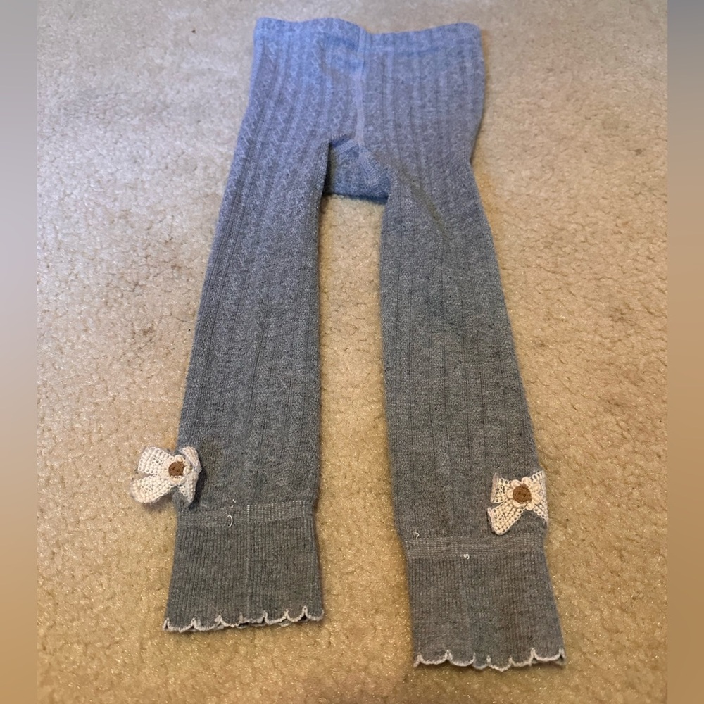 Used cute cable knit leggings for 2T